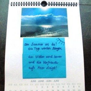 Mit Beschriftungen könnt Ihr dem Beschenkten schon einmal einen Vorgeschmack auf das Präsent ermöglichen!